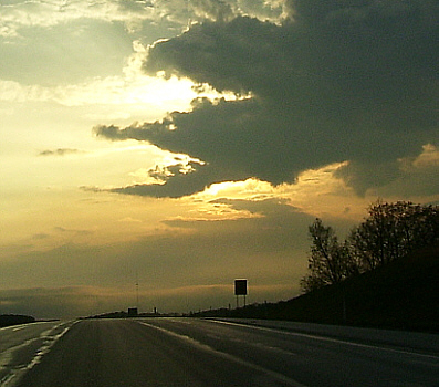 Unretouched photo of a cloud 'dragon'