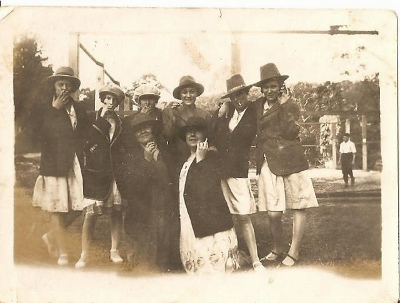 A bizarre old family photograph.