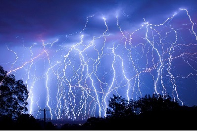 You get much lightning here?