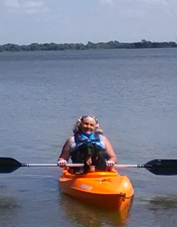 Rhonda and Hannah in the kayak