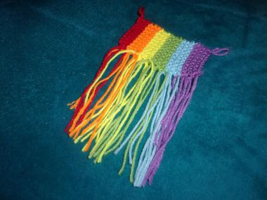 A rainbow piece I knitted.