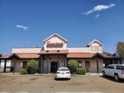 The front entrance of Ronin Hibachi Grill.