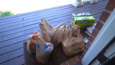 Piggy getting groceries delivered to his home due to him being lazy!