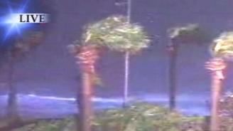 Ike makes landfall in Galveston ~ Hurricane Ike